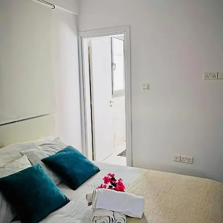 דירה Michel Flat By Renters Cy לרנקה
